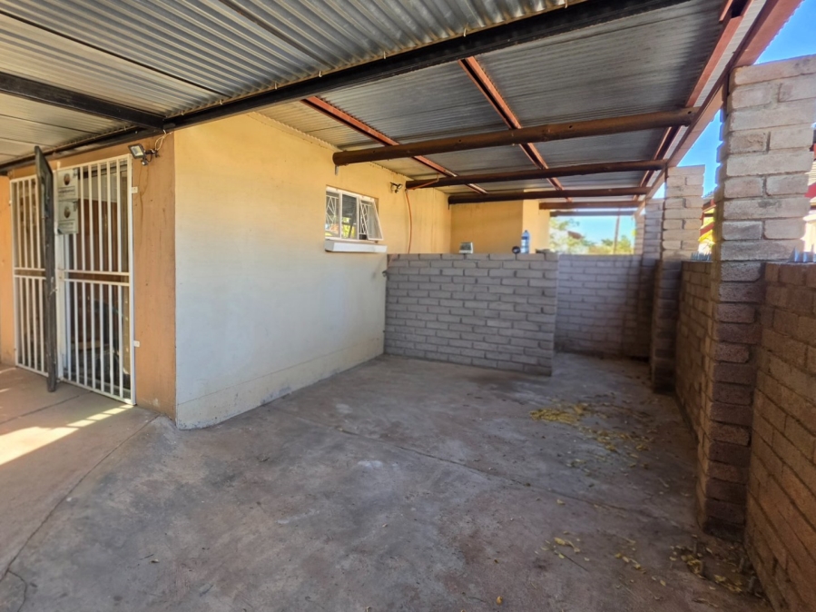 3 Bedroom Property for Sale in Keidebees Northern Cape